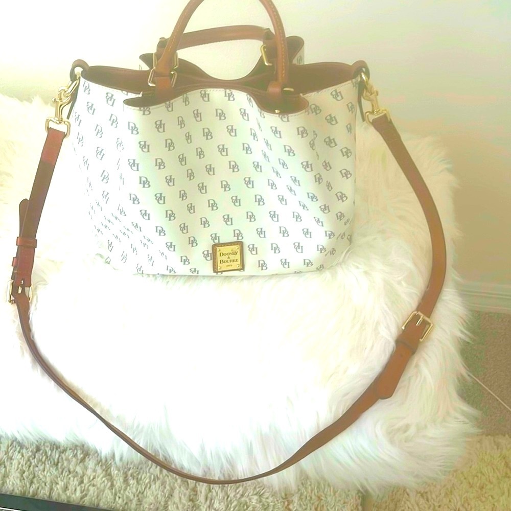 Dooney and Bourke Greta Brenna